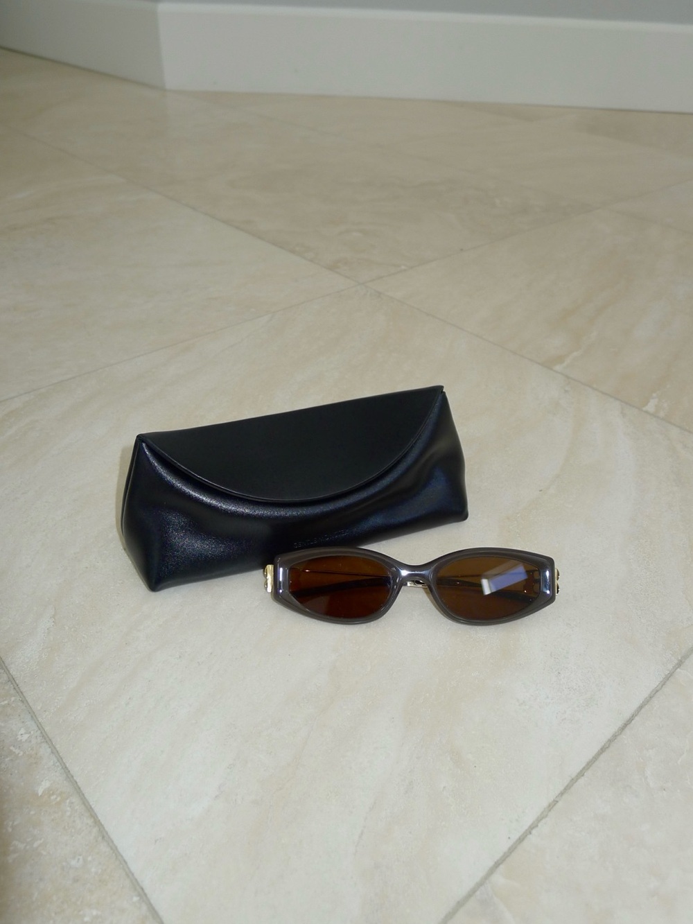Gentle Monster Sunglasses ✶
